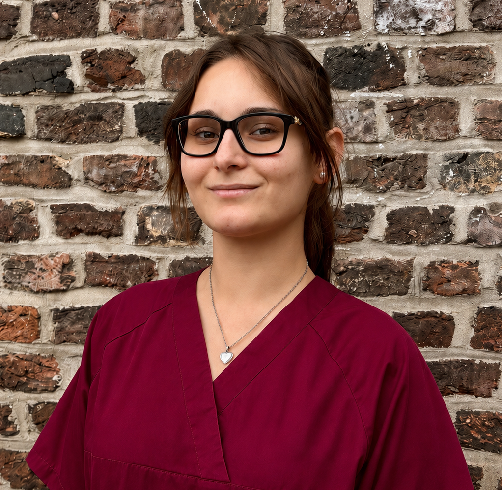 Portraitbild der Auszubildenden TFA Taira Adlunger